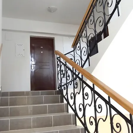 Apartmanhotel Mystayprague 3*