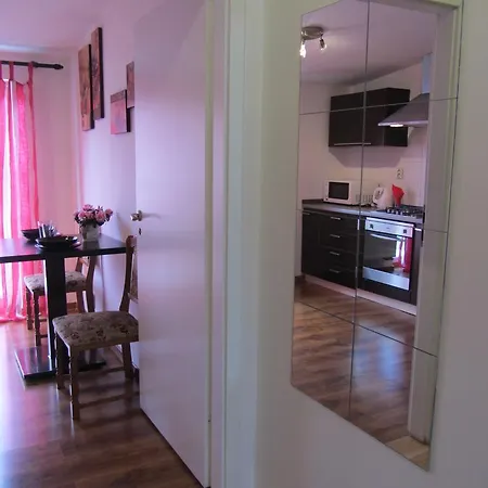 Mystayprague Apart Otel 3*